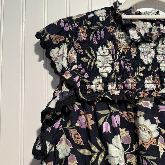 Lane Bryant Navy Floral Blouse Sleeveless Ruffled Size 16 - Picture 2 of 5